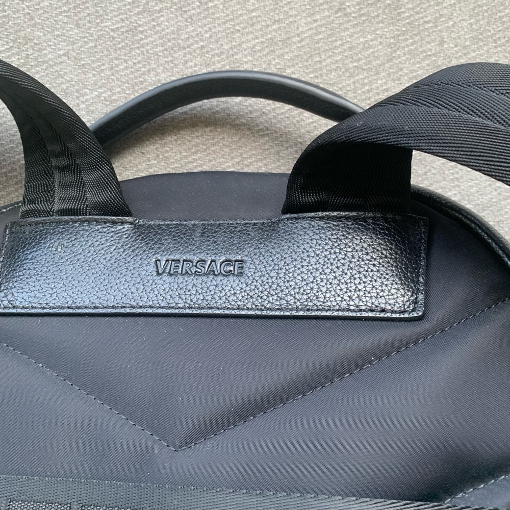 Versace back pack - Picture 4 of 5
